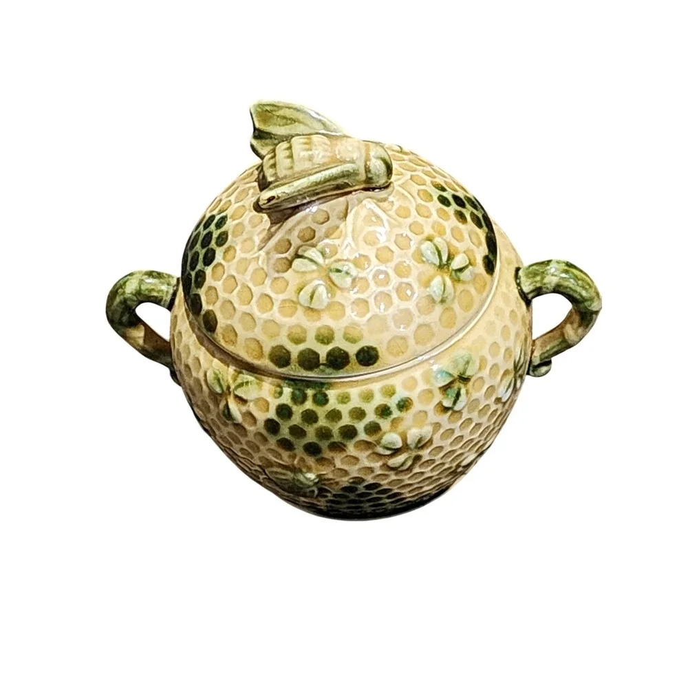 Vintage Brinn's Honey Bee Comb Clover Creamer, Sugar set Lovely, Salt And Pepper